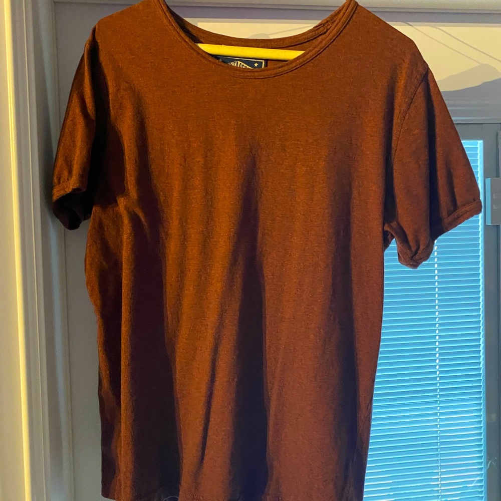 Mens Medium T